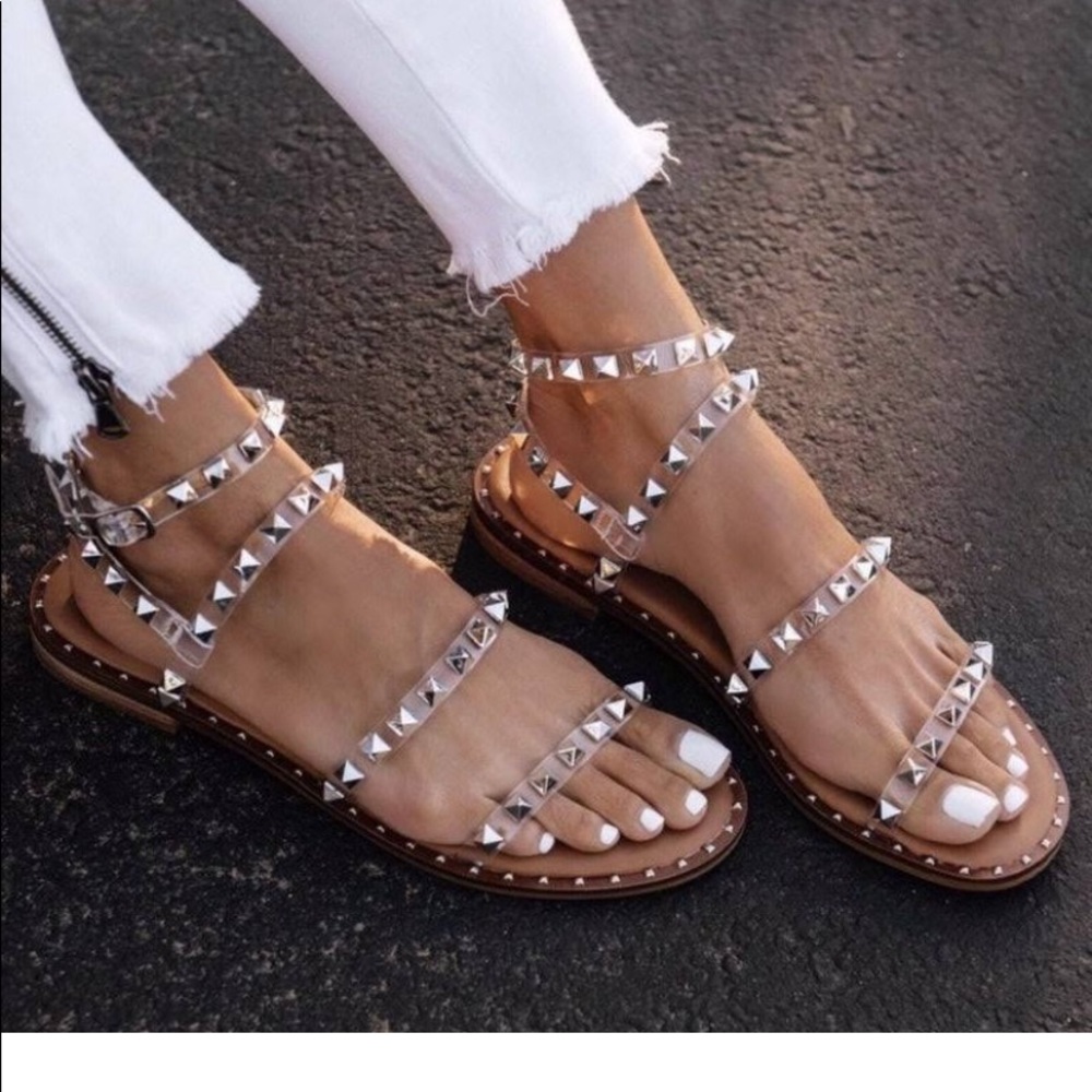 - Nicole Miller Tammy NM snake skin gladiator 7.5